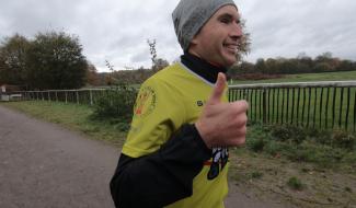 Jean-François Lenvain sur la piste des Oasis... 