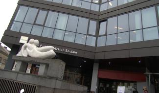 La Louvière : le CPAS reste ouvert