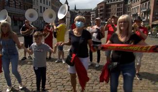 Binche : The Black Yell Red Together, fanfare des Diables Rouges 