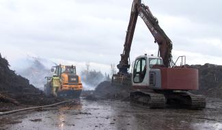 Strépy-Bracquegnies : Incendie au centre de tri Espaces Verts Masse et fils