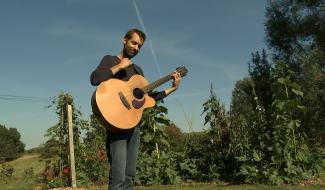 Petit-Roeulx : Antoine Armedan au jardin