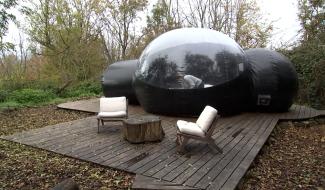 Seneffe : une nuit insolite dans une bulle