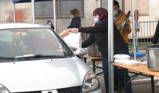 Manage: le drive-in des Dames des Infatigables