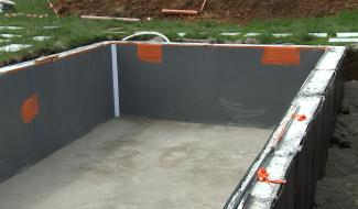 Binche : des piscines livrées en kit