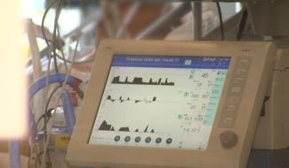 Covid-19 : les soins intensifs restent en alerte