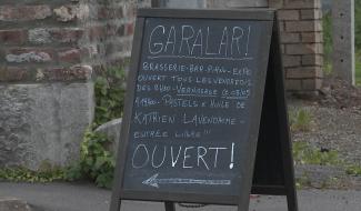 Mariemont : un ancien abri voyageur transformé en espace culturel