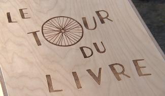 Quand le poète  vient sonner à votre porte, un tour du livre qui démarre de La Louvière