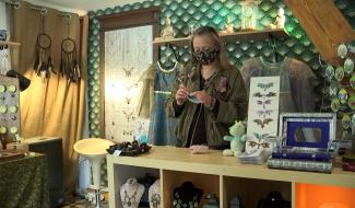 Rêves de princesses et autres talismans dans la boutique féérique de Framboize à Ecaussinnes