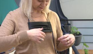 Coronavirus : Une société de titres service fabrique des masques