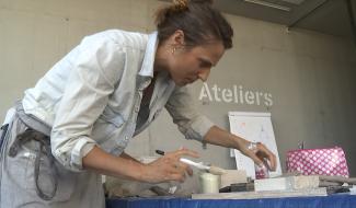 La Louvière : des céramistes sur les traces des mouleurs de Boch à Keramis