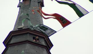 Soignies : le grand pavois, le symbole de la Pentecôte