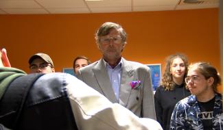 Strépy-Bracquegnies : Indigo rejoue le clip de Freddy Tougaux