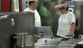 Neufvilles : coup de chaud en cuisine