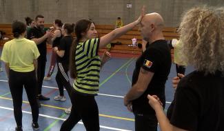 Strépy-Bracquegnies : un stage féminin de self défense