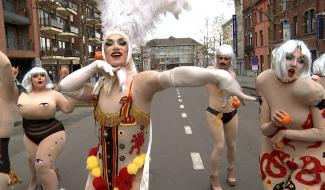 La Louvière: le projet "Charivari" féminise le costume du Gille