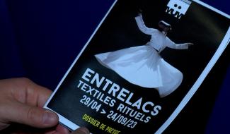 Binche : les textiles rituels entrent au Musée du Masque