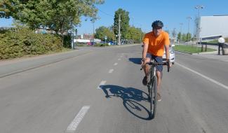 Mode d'emploi: comment prendre un rond-point à vélo