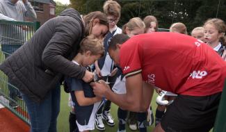Nelson Onana, un Red Lions au Royal La Louvière Hockey Club 