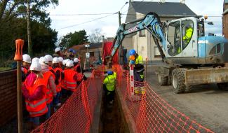 Leval : des écoliers découvrent un chantier d'Orès