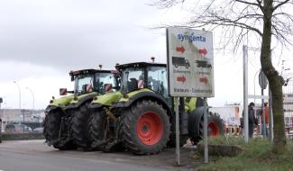 Seneffe : blocage du site de Syngenta par des agriculteurs