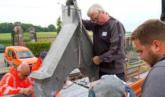 Patrimoine : les fossoyeurs gardiens des monuments funéraires