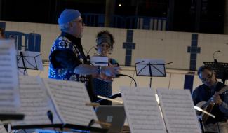 La Louvière : un concert au sein de la piscine