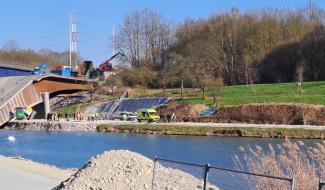 La Louvière : un ouvrier de chez Wanty est décédé suite à l'effondrement du pont de l'E42