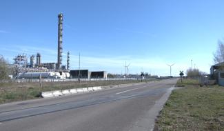 Feluy :  le conseiller communal écaussinnois Arnaud Guérard dénonce le défaut de permis de TotalEnergies