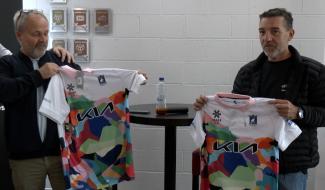 La Louvière : le Royal Hockey Club présente ses deux nouvelles vareuses