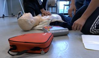 Le Roeulx : des animateurs de mouvements de jeunesse apprennent les premiers secours