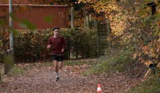 Ilyes Druez, coureur de demi-fond, en quête des Jeux Olympiques