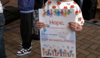 La Louvière: une chaîne de l'espoir contre le harcèlement