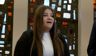 La Louvière : Ilena, gagnante de "The Voice Kids" honorée