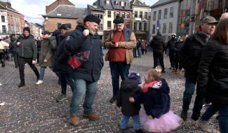Binche : on vient de loin pour le carnaval