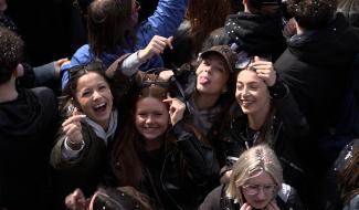 La Louvière: grosse ambiance à l'apéro confetti