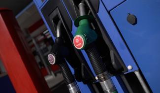 Hausse des prix du carburant : les consommateurs font tout de même le plein