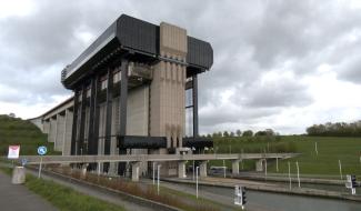 Voies d'eau du Hainaut : l'avenir du personnel non repris incertain