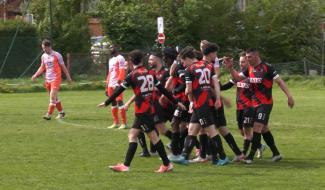 P1 : Houdeng accroche Néchin