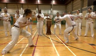 "Au Brésil, c'est le deuxième sport": A la découverte du club de capoeira Abadá