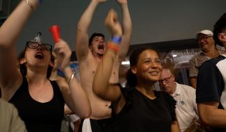 Water-polo : une meute de supporters survoltée derrière les loups
