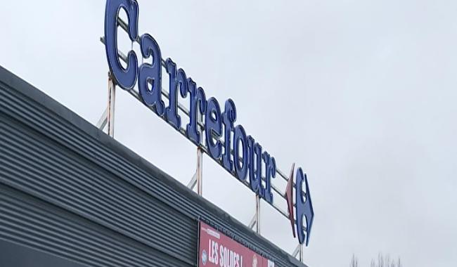 Carrefour : le groupe dément vouloir quitter la Belgique