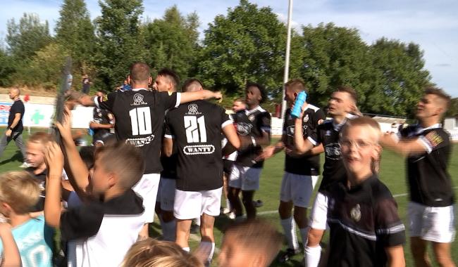 Football : 6 sur 6 pour Binche qui domine Namur (3-0)