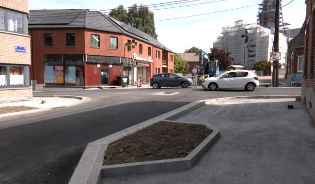Le Rœulx : la chaussée de Mons fait peau neuve