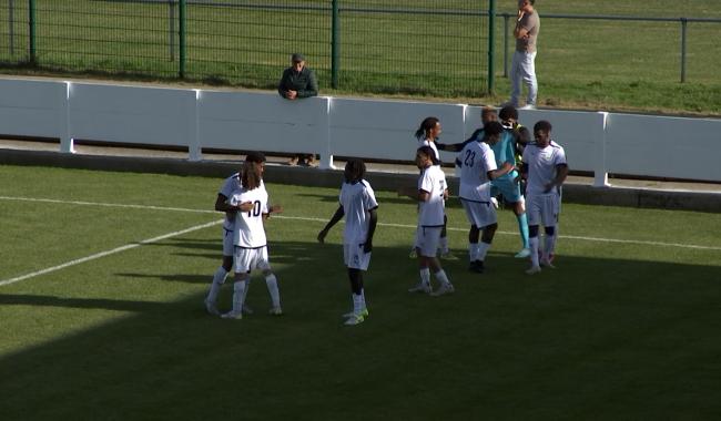 L'URLC s'impose encore et signe un 14 sur 18 (3-2)