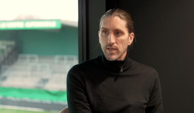 Long entretien avec Nicolas Frutos : entre souvenirs mauves et ambitions louviéroises