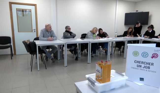 La Louvière: quelle reconversion pour le personnel CORA ?