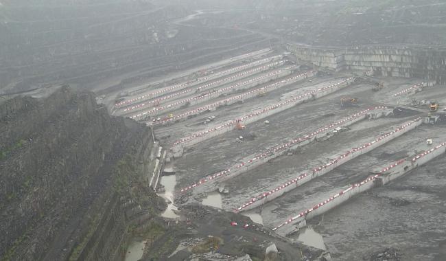Carrières du Hainaut: les négociations entre syndicats et direction démarrent