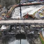 Pont Capitte: la démolition bat son plein