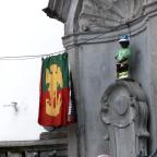 Un nouveau costume "Tous à bord" pour le Manneken Pis