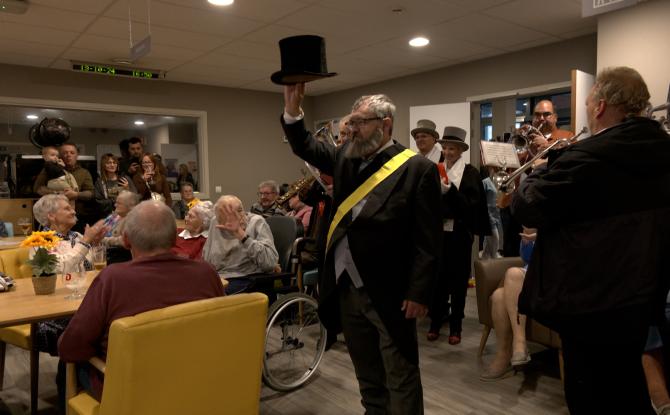 Soignies : Simpélourd a fait la tournée des maisons de repos